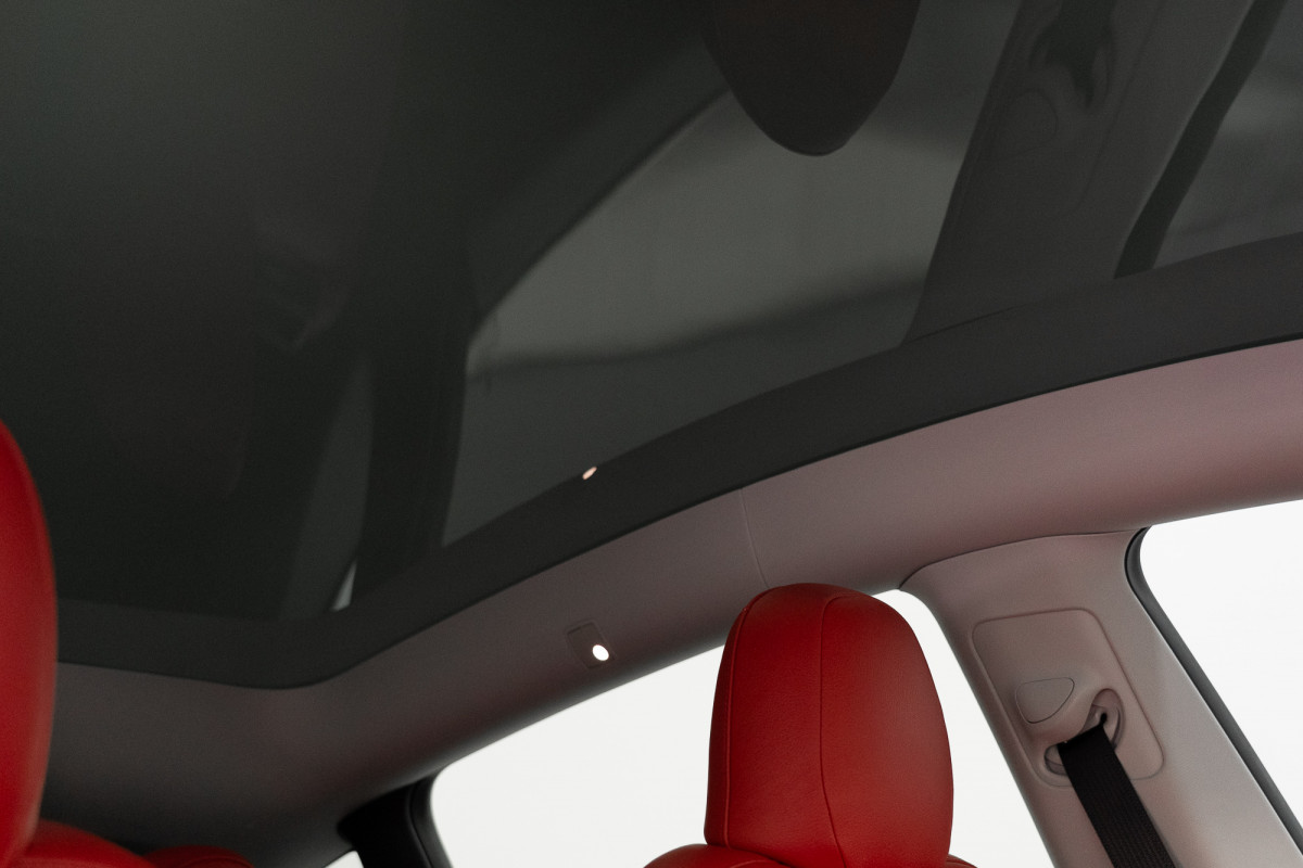 2023 Tesla Model Y Y Performance SUV Image 5