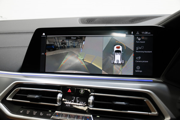 2021 BMW X5 xDrive30d SUV Image 22