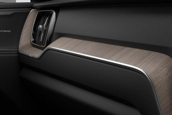 2026 Volvo XC60 UZ Plus B5 Bright SUV Image 5