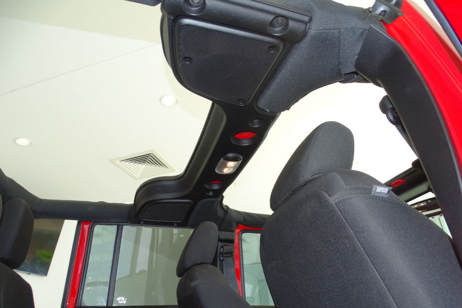 2016 Jeep Wrangler JK Sport SUV Image 18
