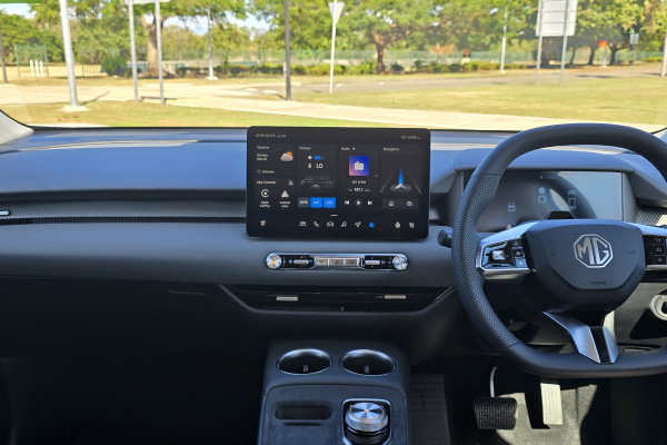 2026 MG MGS5 EV ZS3EM Essence 62 SUV Image 16