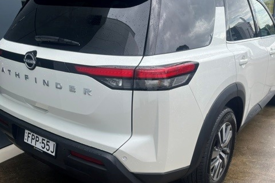 2024 Nissan Pathfinder R53 Ti SUV Image 7