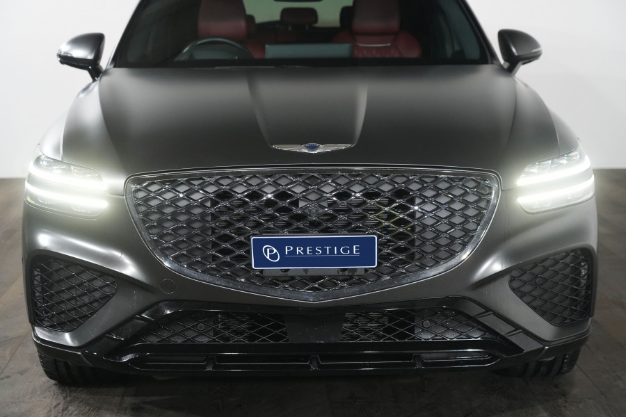 2023 Genesis GV70 2.5t Awd SUV Image 3