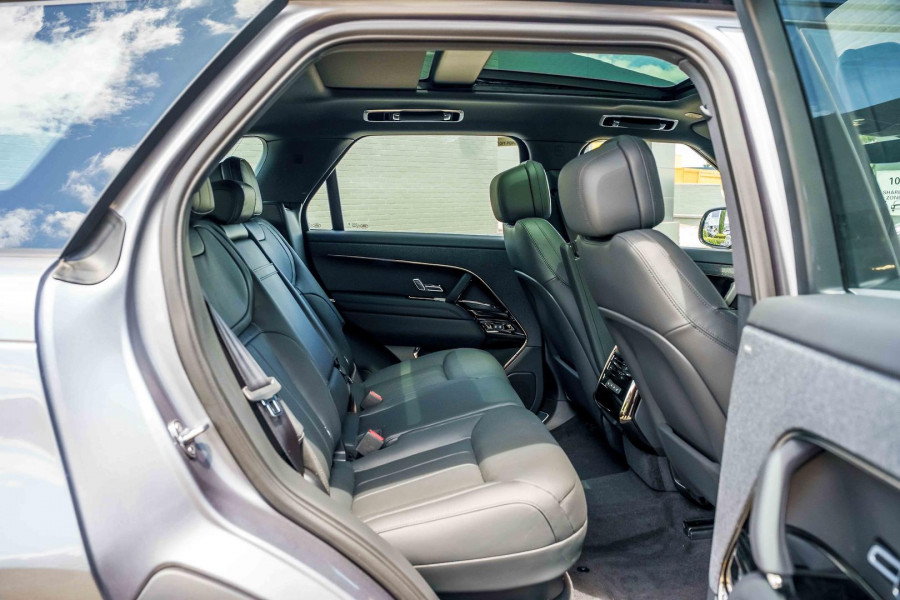 2025 Land Rover Range Rover Sport L461 D250 Dynamic SE SUV