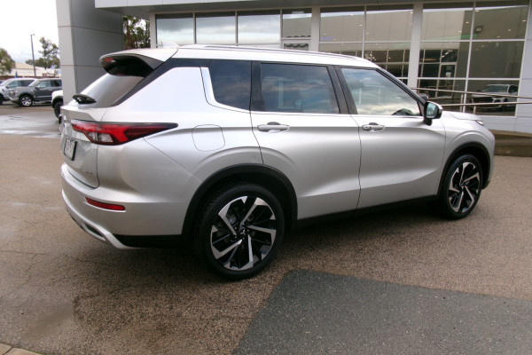 2023 Mitsubishi Outlander ZM Aspire SUV Image 16