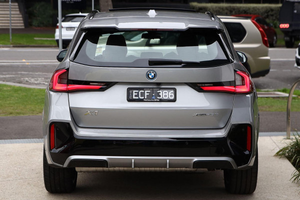 2026 BMW X1 U11 xDrive25e M Sport SUV image 5