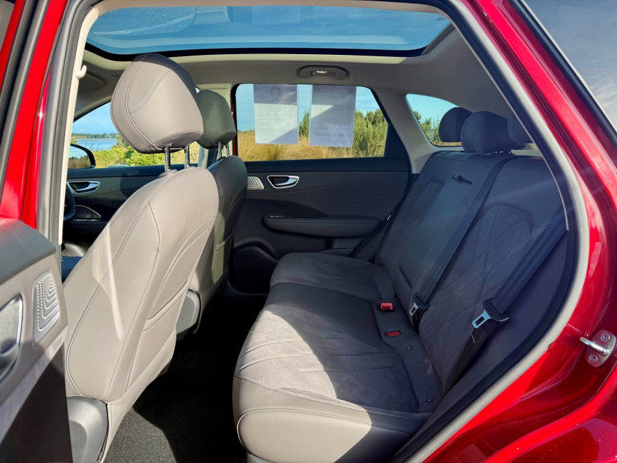 2026 MG MGS6 EV IS3E Essence SUV Image 13