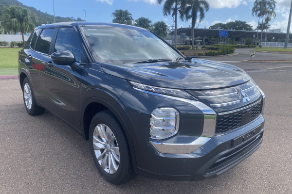 2025 MY26 Mitsubishi Outlander ZM ES SUV Image 1