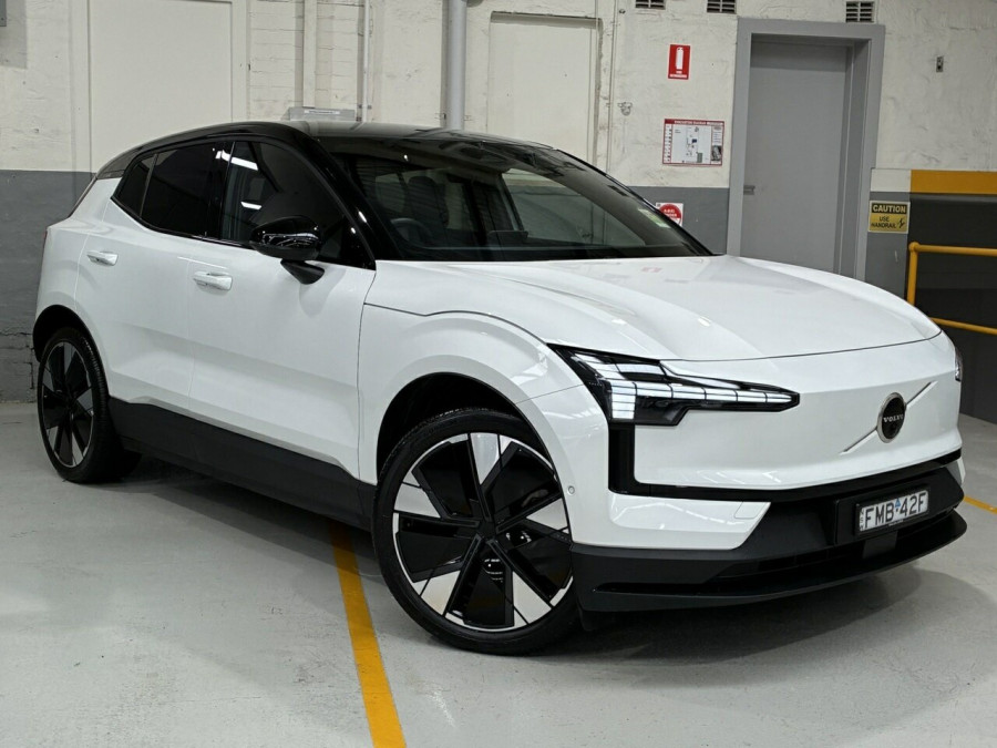2024 Volvo EX30  Twin Motor Performance Ultra SUV Image 1