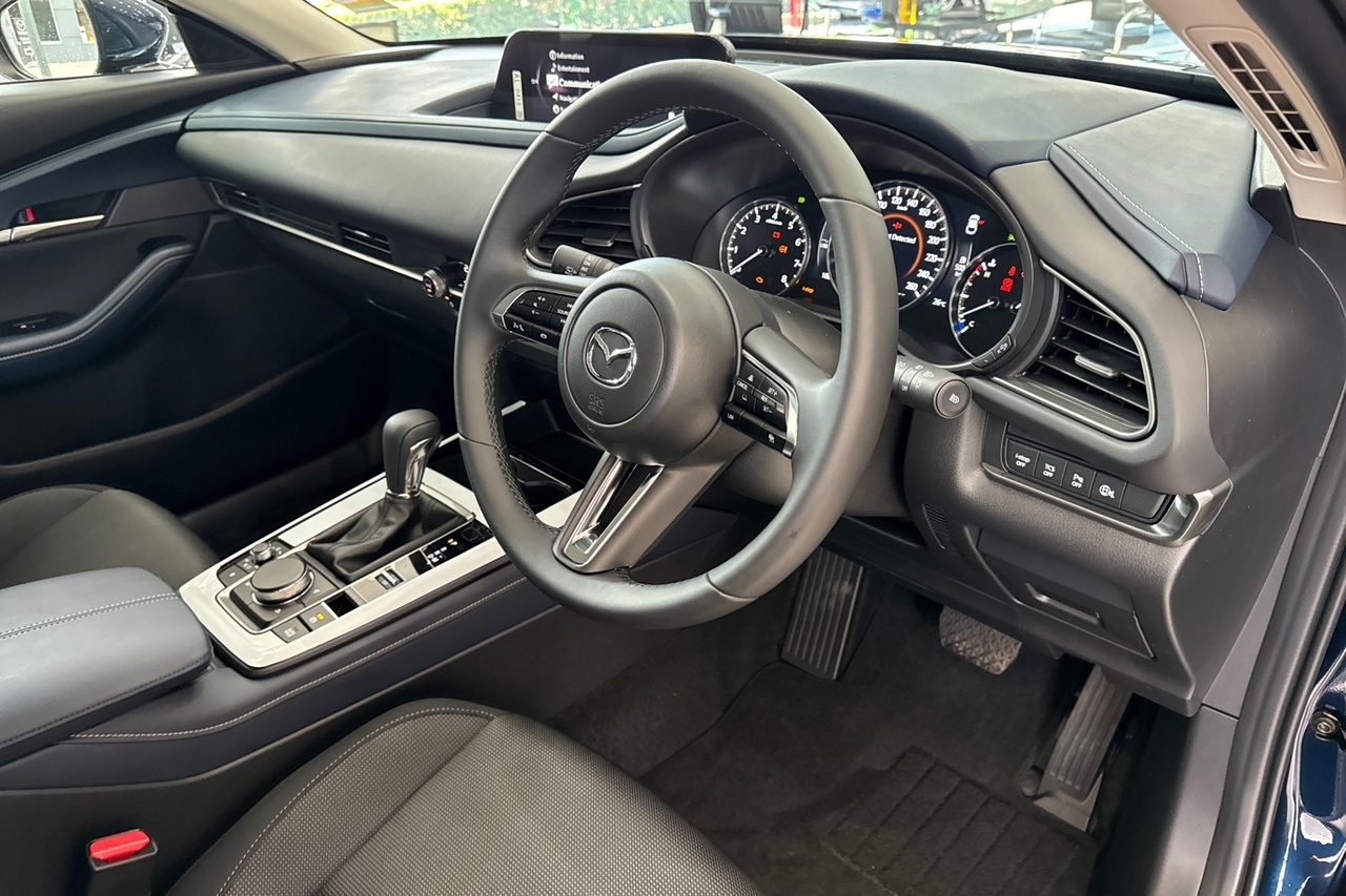 2024 Mazda CX-30 DM2W7A G20 Evolve SUV Image 12