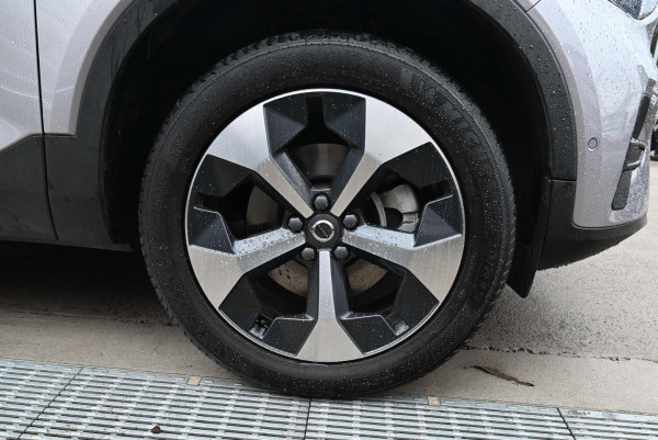 2025 MY26 Volvo XC40 XZ Plus B4 SUV image 21