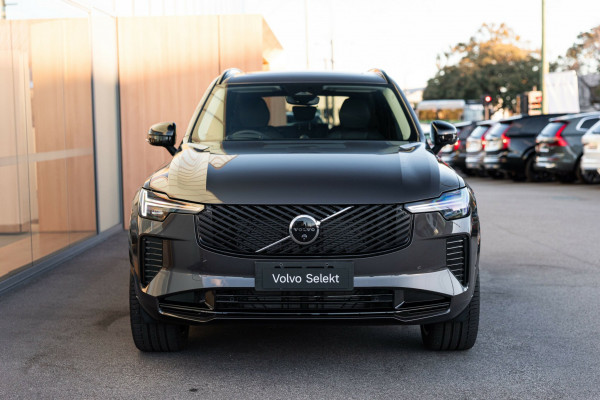 2025 MY26 Volvo XC90 L Series Ultra B5 Dark SUV Image 8