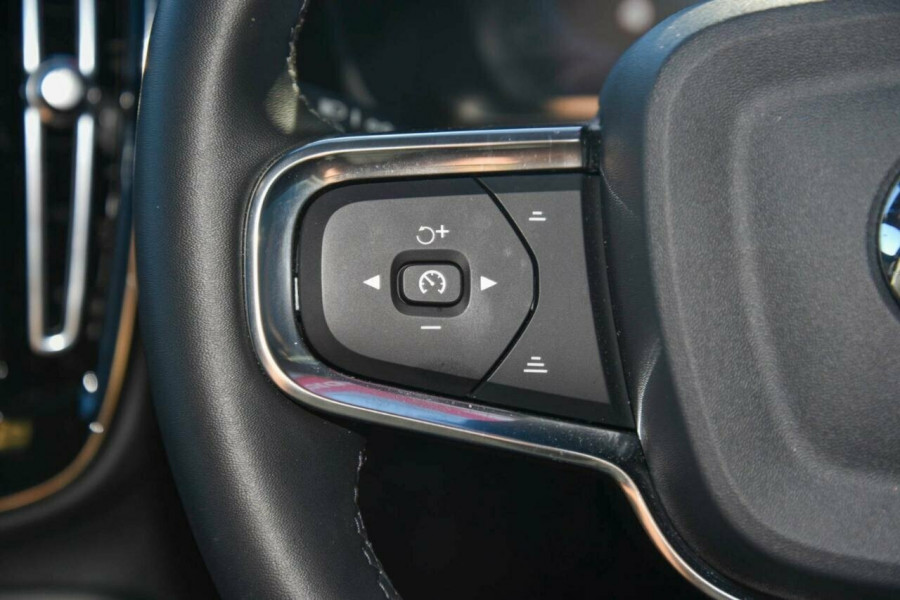 2023 MY24 Volvo XC40 XZ Recharge Pure Electric SUV Image 10