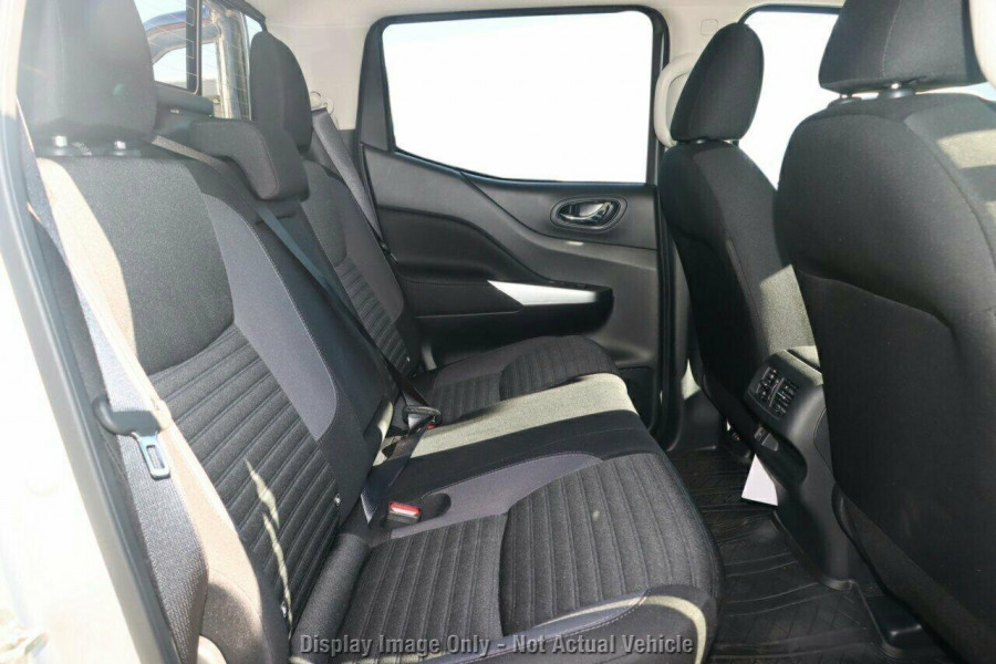 2024 Nissan Navara D23 ST Ute Image 6