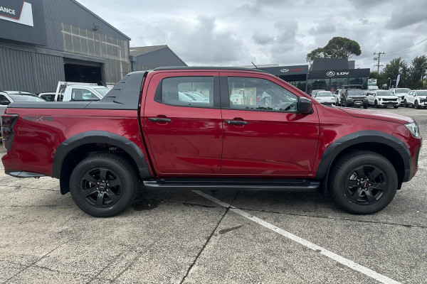 2026 MY25.5 Isuzu D-MAX RG X-TERRAIN Ute Image 3
