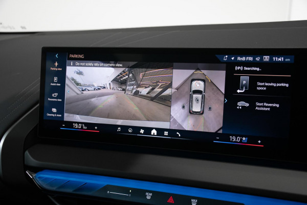 2026 BMW X3 G45 30e xDrive SUV image 16