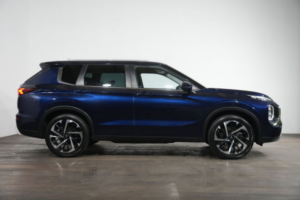 2022 Mitsubishi Outlander Aspire SUV image 4