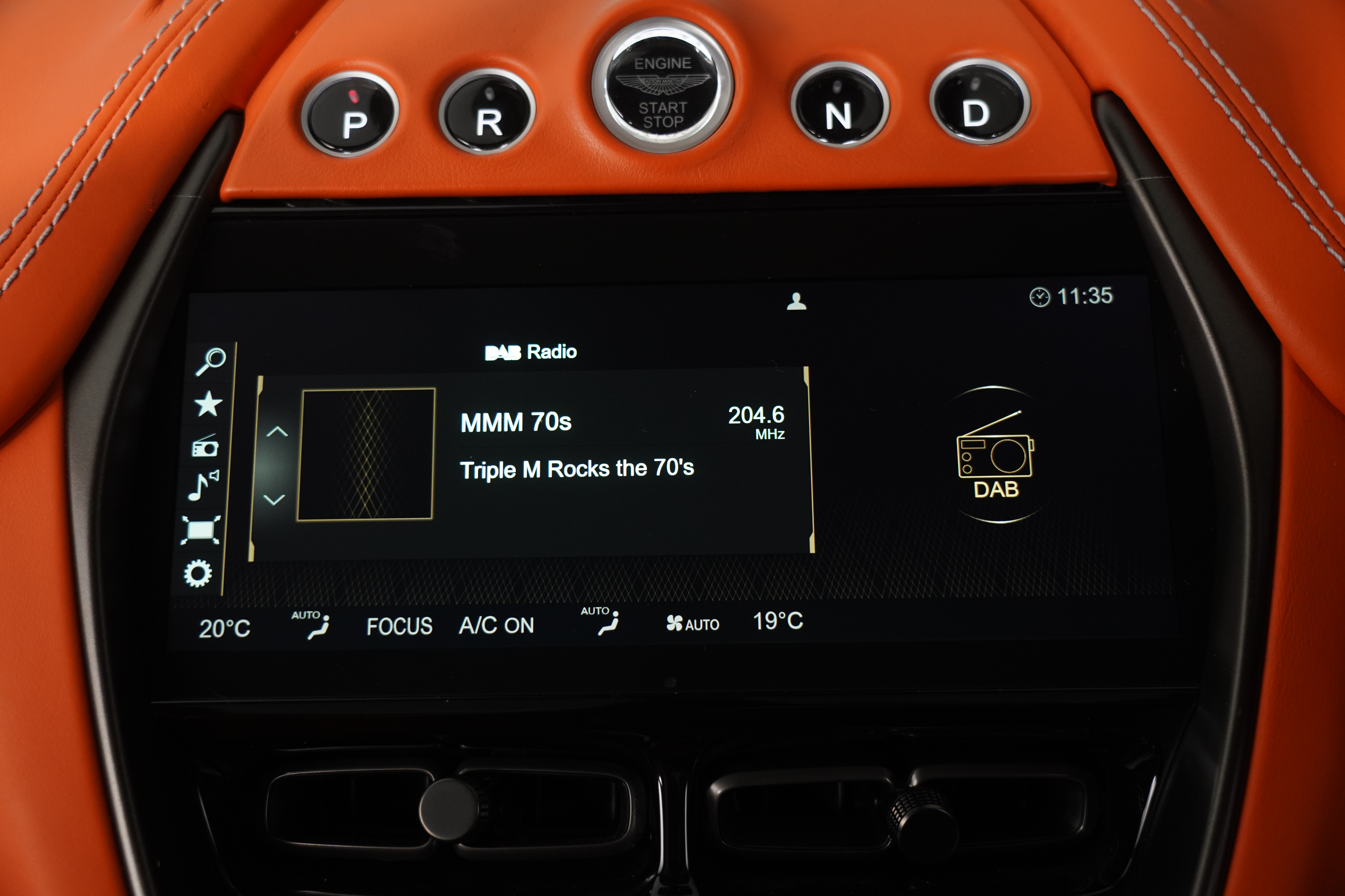 2021 Aston Martin DBX 1913 Specification SUV Image 45