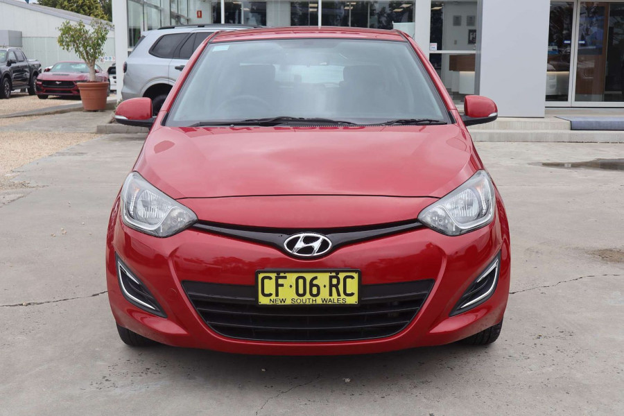 2015 Hyundai i20 PB Active Hatch Image 2