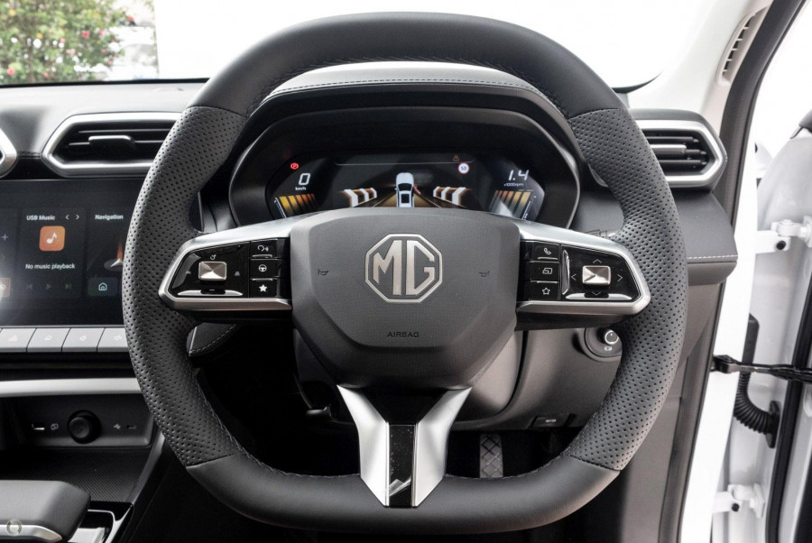2025 MG ZS ZS32 Essence Hybrid+ SUV Image 8