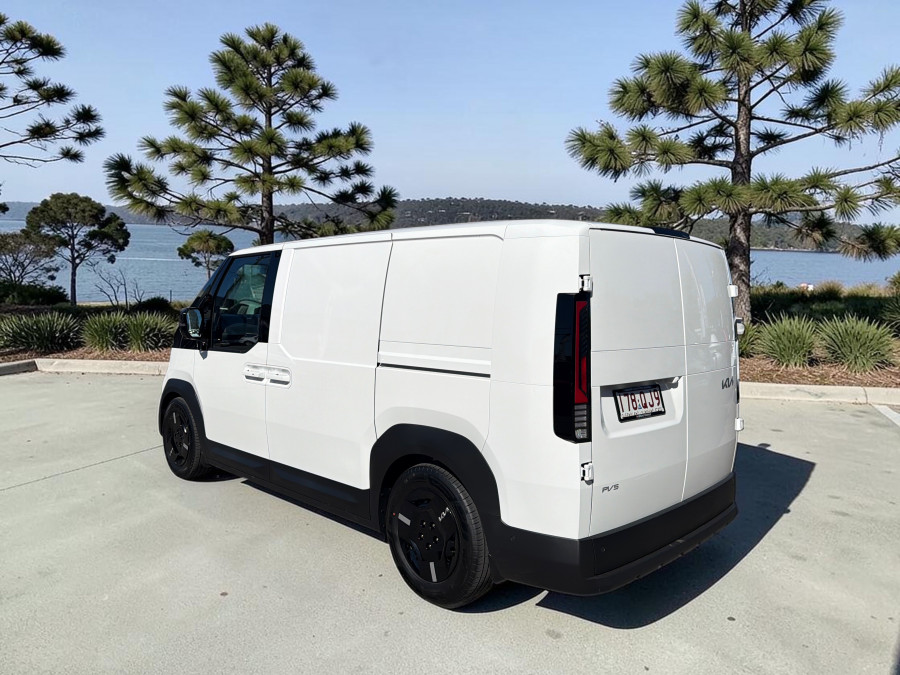 2026 Kia PV5 SW Cargo S Long Range Wagon Image 4
