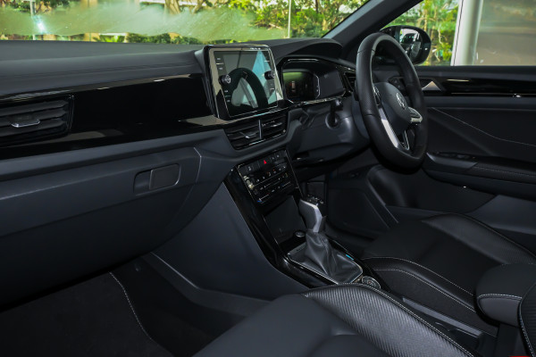 2025 MY26 Volkswagen T-Roc D11 140TSI R-Line SUV Image 8
