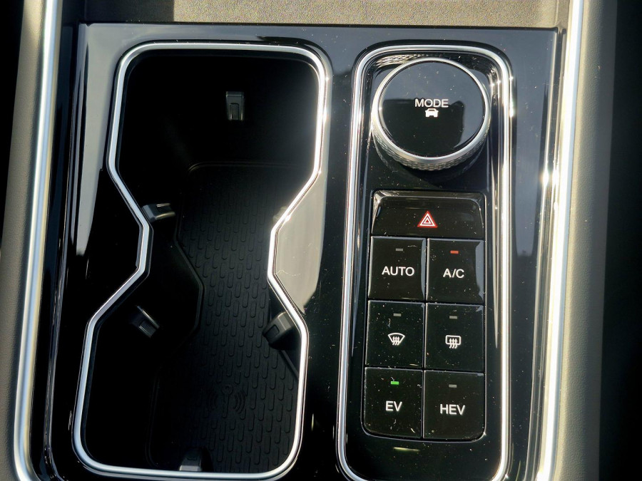 2026 Chery Tiggo 9  Super Hybrid Ultimate SUV Image 13