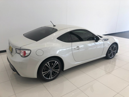 2014 Subaru Brz Z1 Coupe Image 4