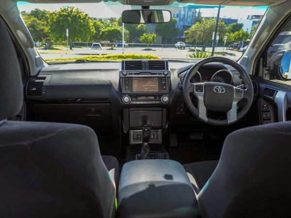 2017 Toyota Landcruiser Prado GDJ150R GXL Suv image 11
