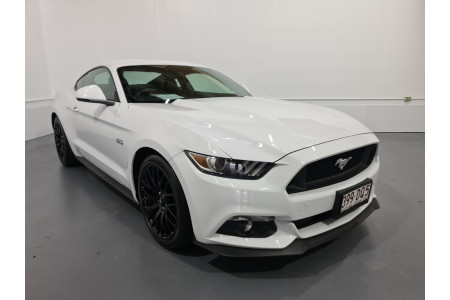 2016 MY17 Ford Mustang FM GT Fastback Coupe Image 3