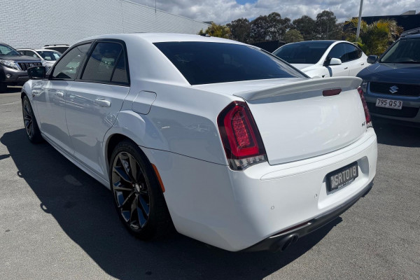 2018 MY19 Chrysler 300 LX SRT Sedan Image 11