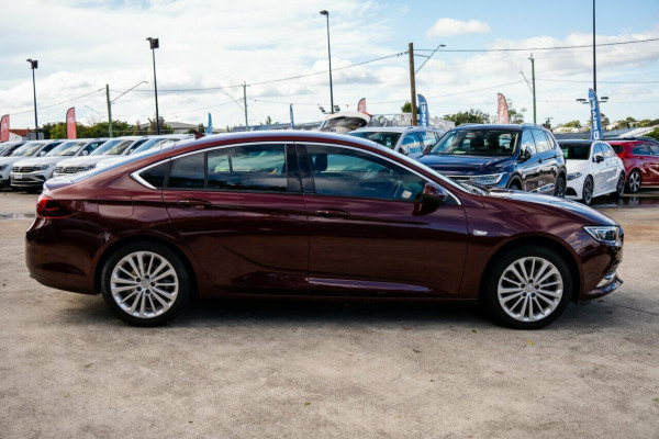 2018 Holden Calais ZB Hatch Image 4