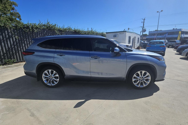 2023 Toyota Kluger AXUH78R Grande SUV Image 2