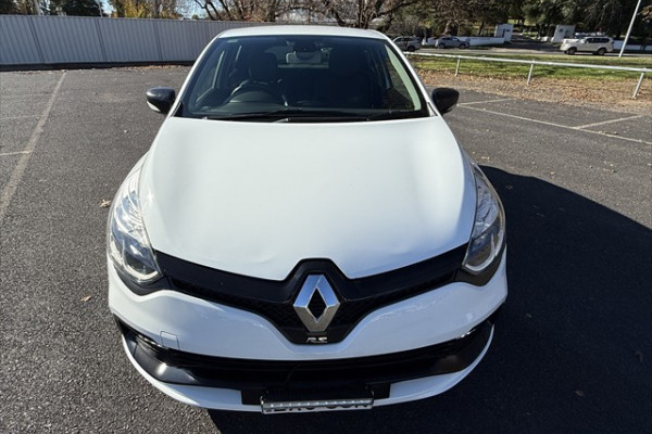 2016 Renault Clio R.S. IV B98 R.S. 200 Sport Hatch Image 8