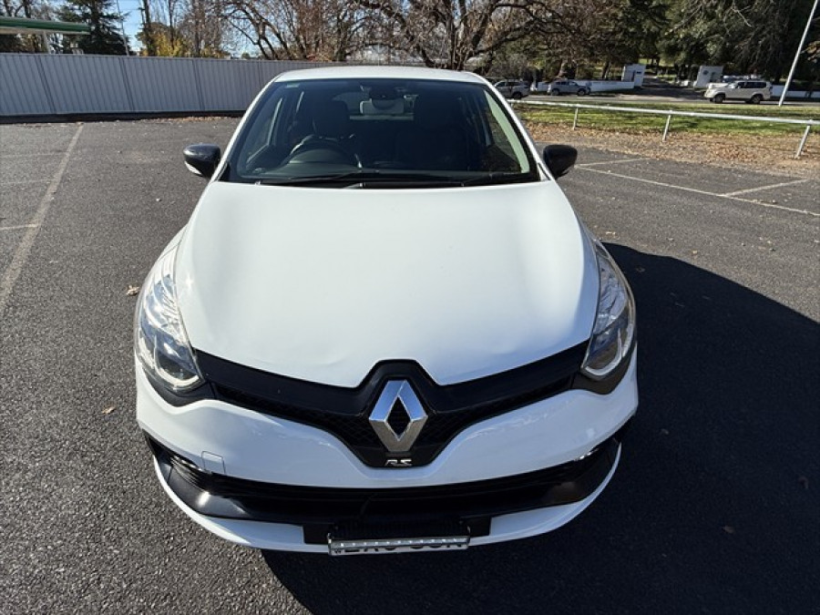 2016 Renault Clio R.S. IV B98 R.S. 200 Sport Hatch Image 8