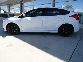 2012 Ford Focus LW MkII ST Hatch
