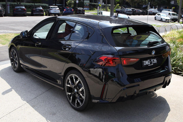 2025 BMW 1 Series F70 118 M Sport Hatch image 5