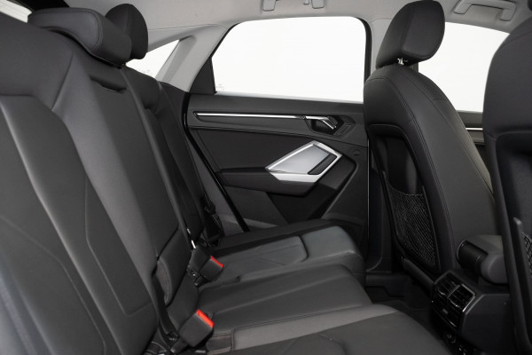 2021 Audi Q3 F3 35 TFSI S line SUV image 3