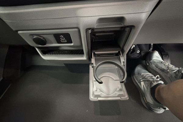 2026 MY27 Ford Transit Custom AV Sport SWB Van Image 28