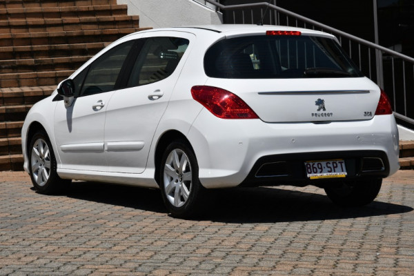 2011 MY12 Peugeot 308 T7 MY12 Active Hatchback Image 3