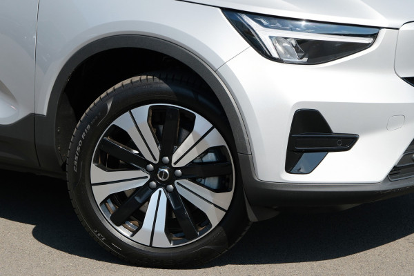 2023 Volvo C40 XK Recharge Pure Electric SUV Image 6