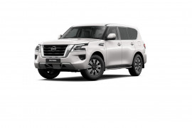 Nissan Patrol Ti Y62 Series 5