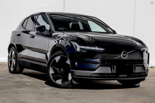 2026 Volvo EX30  Single Motor Extended Range Ultra SUV Image 1