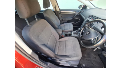 2015 Volkswagen Golf 7 90TSI Comfortline Hatch