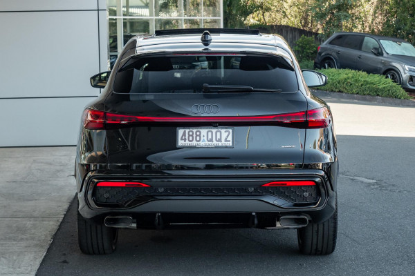 2026 Audi Q5 e-hybrid 270kW SUV image 5