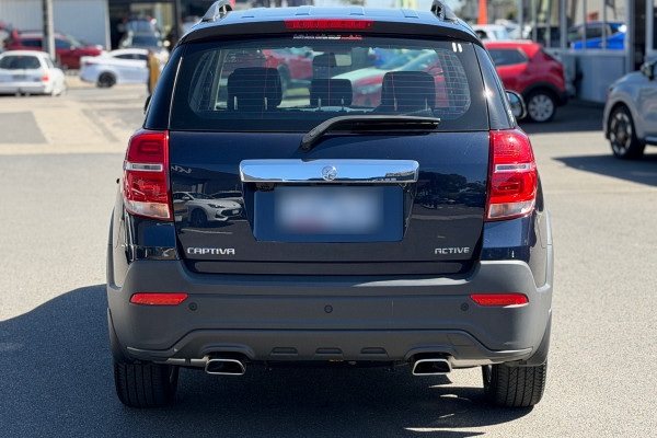 2017 Holden Captiva CG Active SUV Image 6