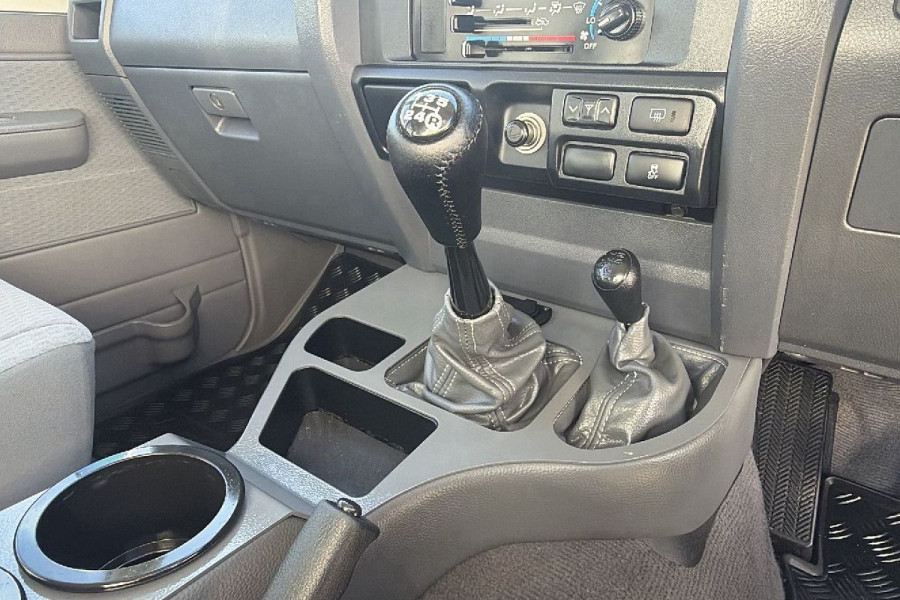 2021 Toyota LandCruiser VDJ76R GXL Wagon Image 18
