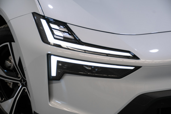 2024 Polestar 4 Long range Single motor Coupe Image 2