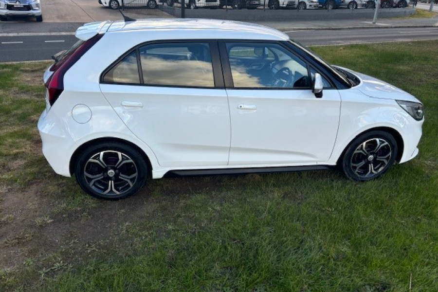 2018 MYte MG MG3 SZP1 Excite Hatch Image 6