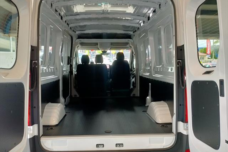 2025 MY24 LDV Deliver 9  LWB Van Image 14